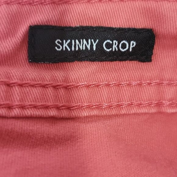 Gloria Vanderbilt Pink Cropped Jeans with Straight Leg - Picture 5 of 7